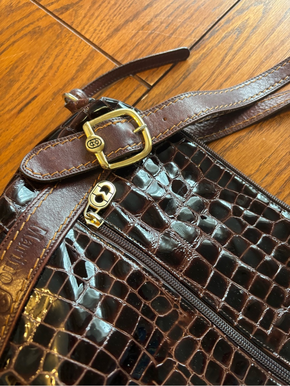 Marino orlandi handbag purse tote crocodile embossed brown patent leather gold - Picture 11 of 14